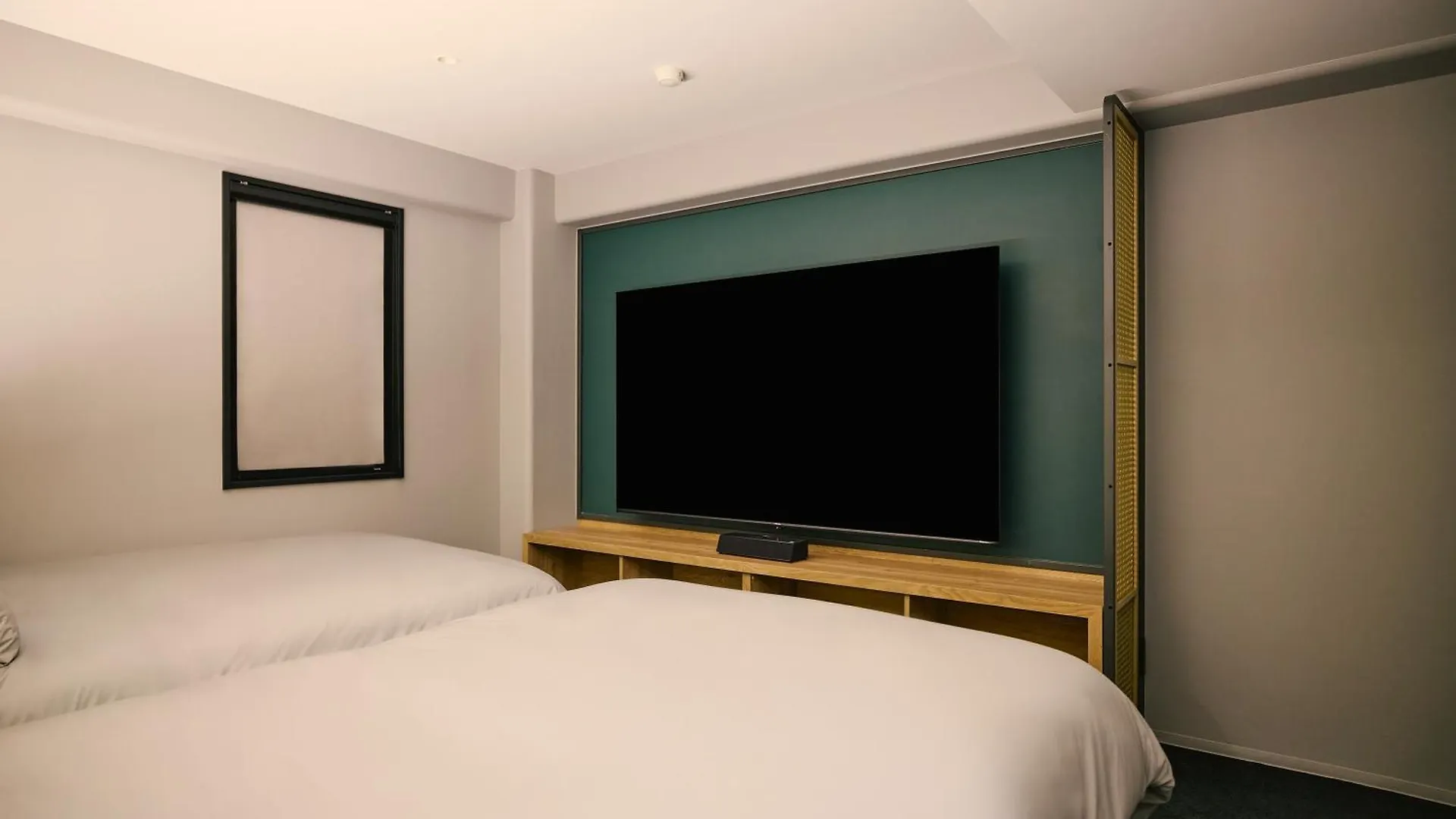 ***  Base Layer Hotel Nagoya Nishiki اليابان